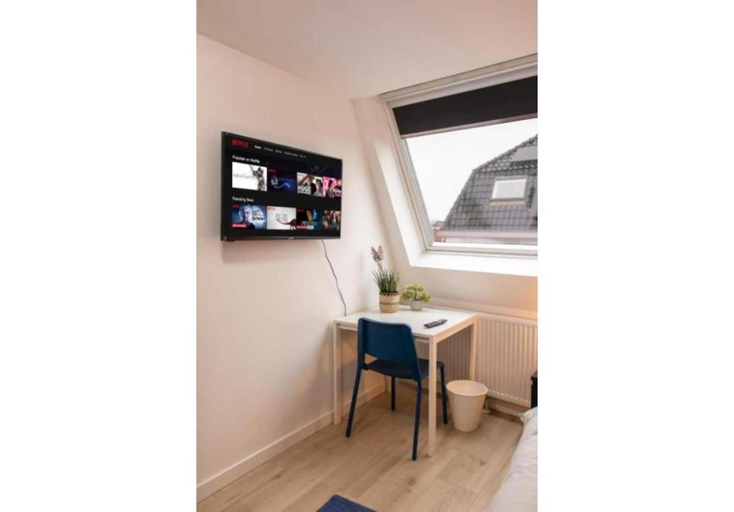 Cozy Near Hotspots W Kitchen Access Ferienhaus *