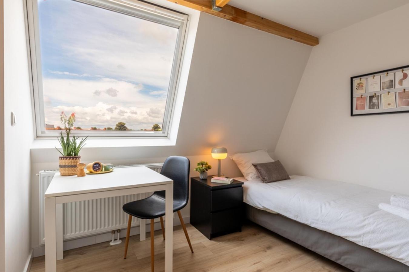 Ferienhaus Cozy Near Hotspots W Kitchen Access *